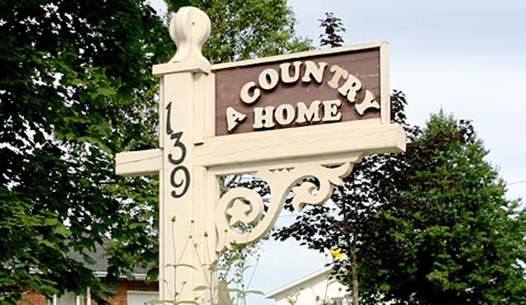 A Country Home Inn The City Charlottetown Oda fotoğraf